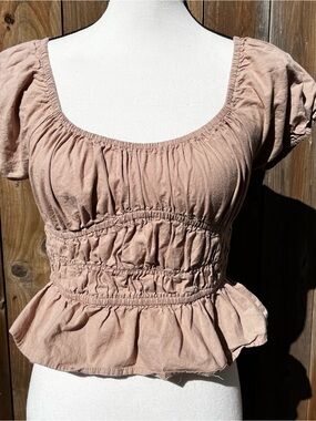 Sim & Sam 100% Cotton Tan Smocked Peplum Women's Top Accepting Offers!
